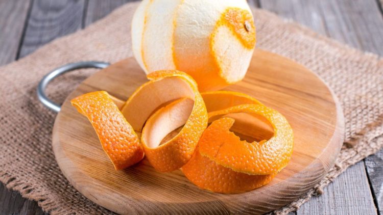 10 Creative Ways to Reuse Orange Peels