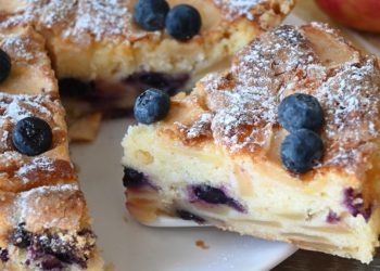 Blueberry Apple Greek Yogurt Cake