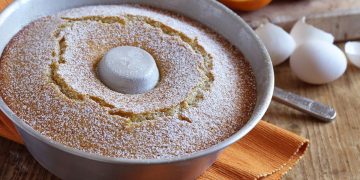 Orange Bundt cake