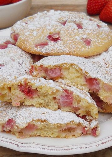 Soft Strawberry Cookies